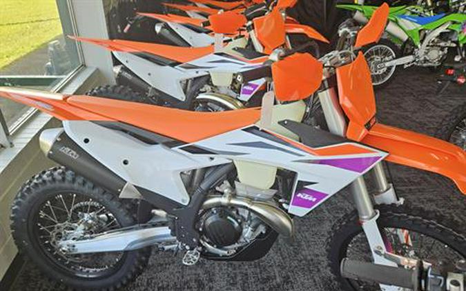 2024 KTM 350 XC-F Factory Edition First Look [9 Fast Facts]