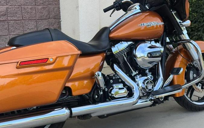 2016 Harley-Davidson® FLHX - Street Glide®