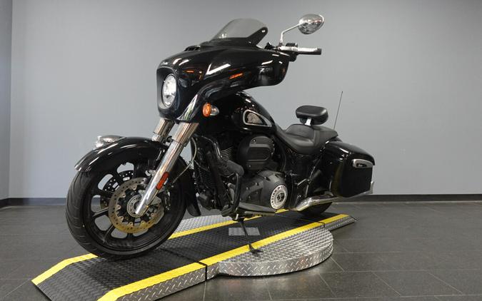2023 Indian Motorcycle Chieftain Black Metallic