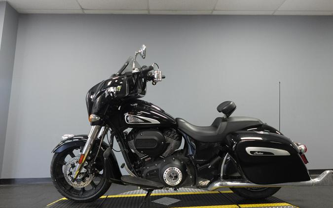 2023 Indian Motorcycle Chieftain Black Metallic