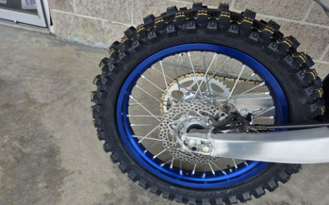 2027 Yamaha YZ450F Monster Energy Edition