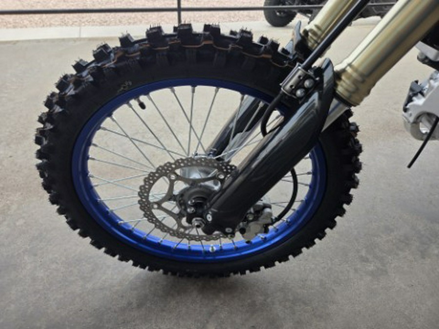 2027 Yamaha YZ450F Monster Energy Edition