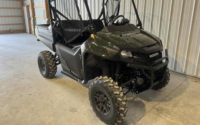 2026 Honda Pioneer 700 Deluxe