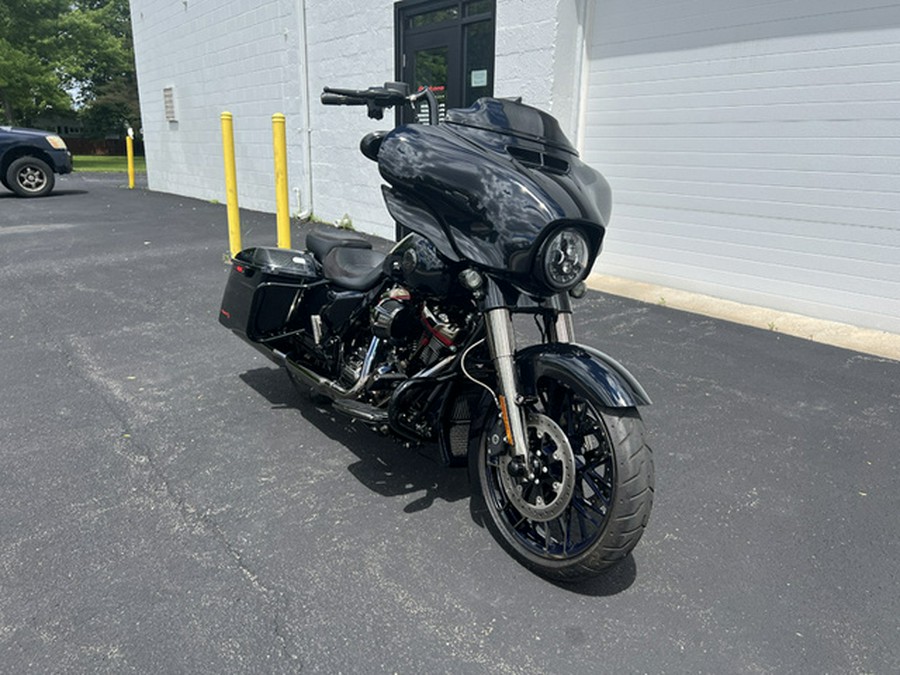 2022 Harley-Davidson Street Glide CVO FLHXSE