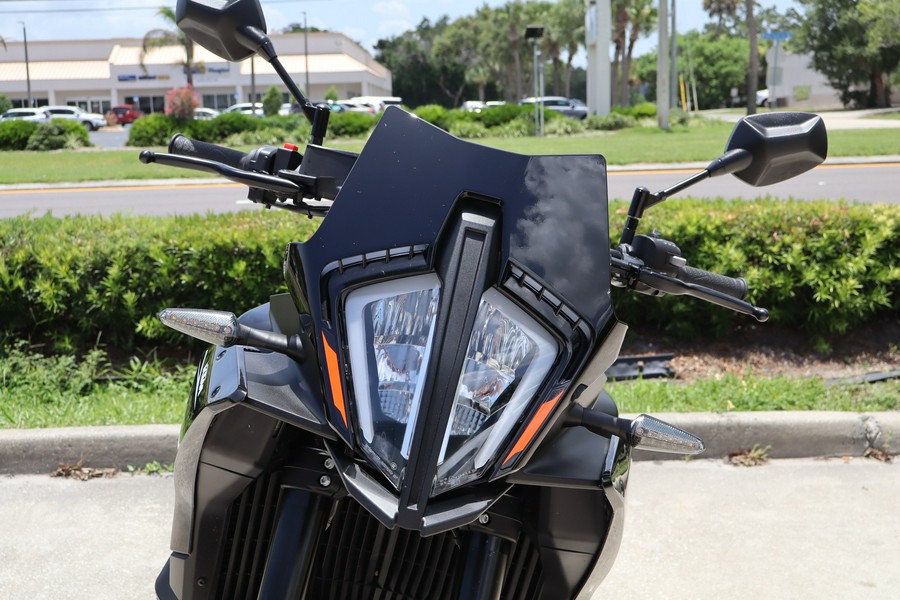 2024 KTM 890 SMT