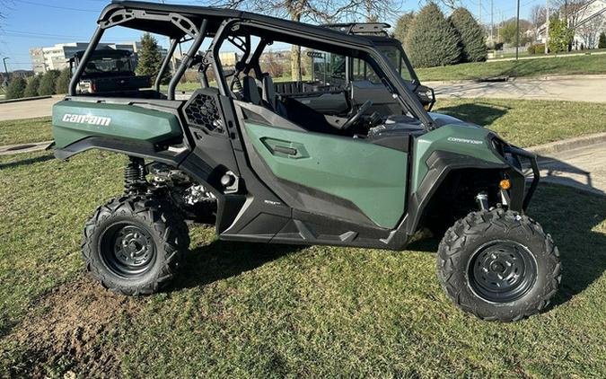 2023 Can-Am Commander DPS 700