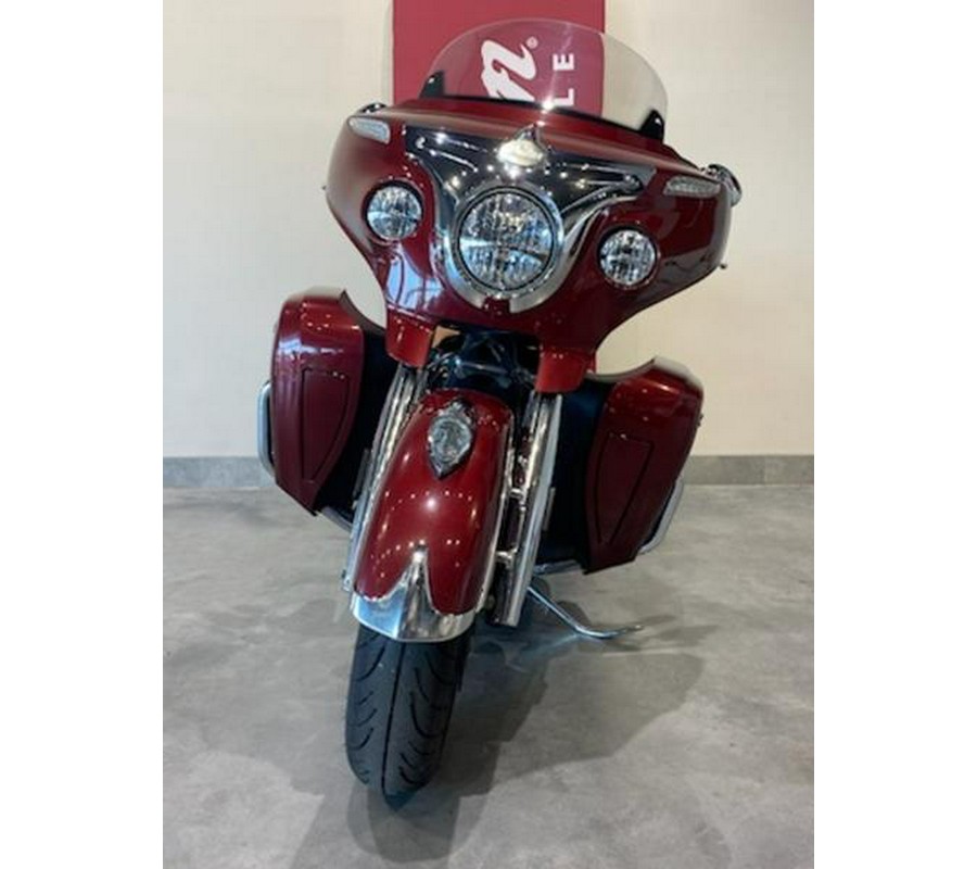 2019 Indian Motorcycle® Roadmaster® Burgundy Metallic
