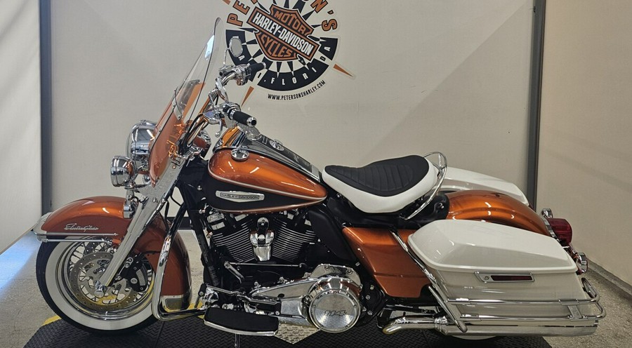 2023 Harley-Davidson®Heritage Classic HI-FI Orange/Birch White