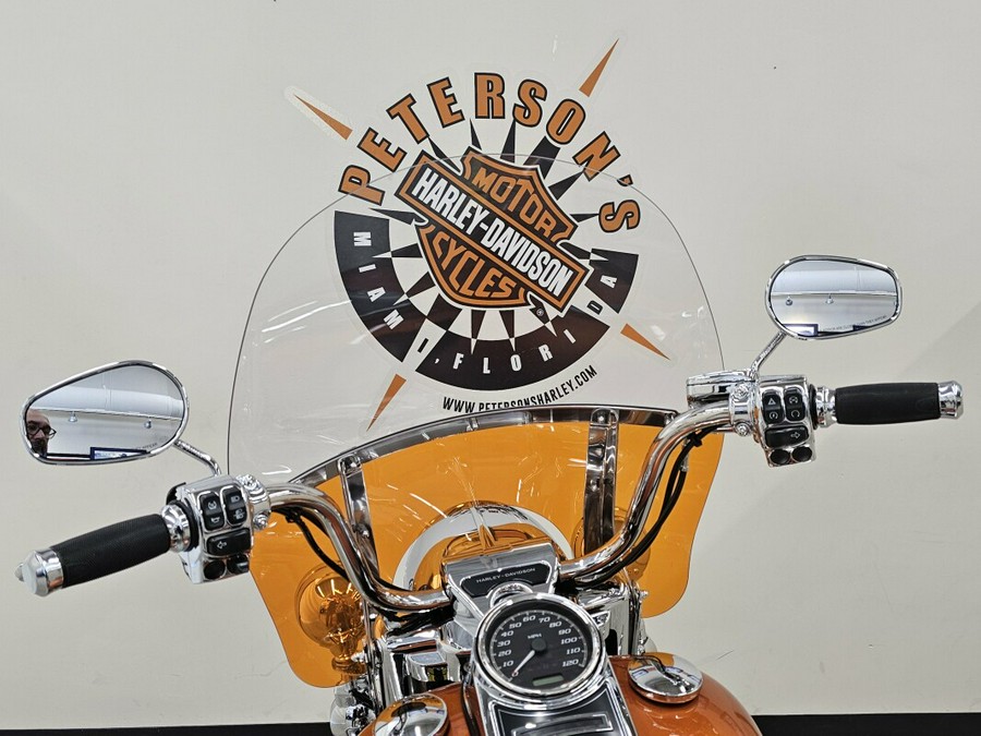 2023 Harley-Davidson®Heritage Classic HI-FI Orange/Birch White