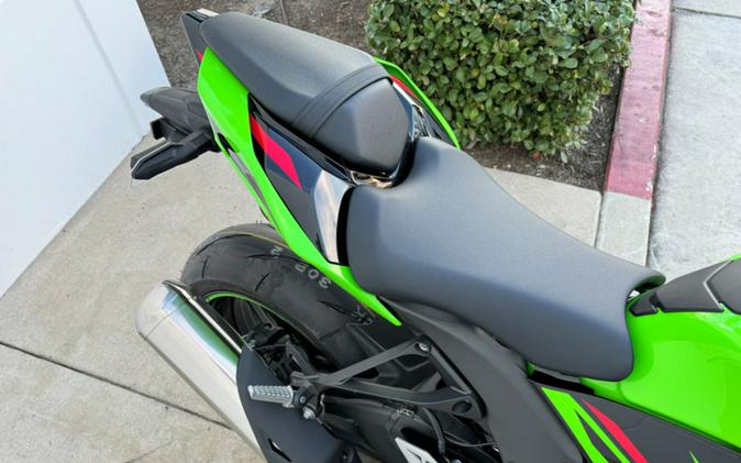 2024 Kawasaki Ninja® ZX™-10R ABS KRT Edition