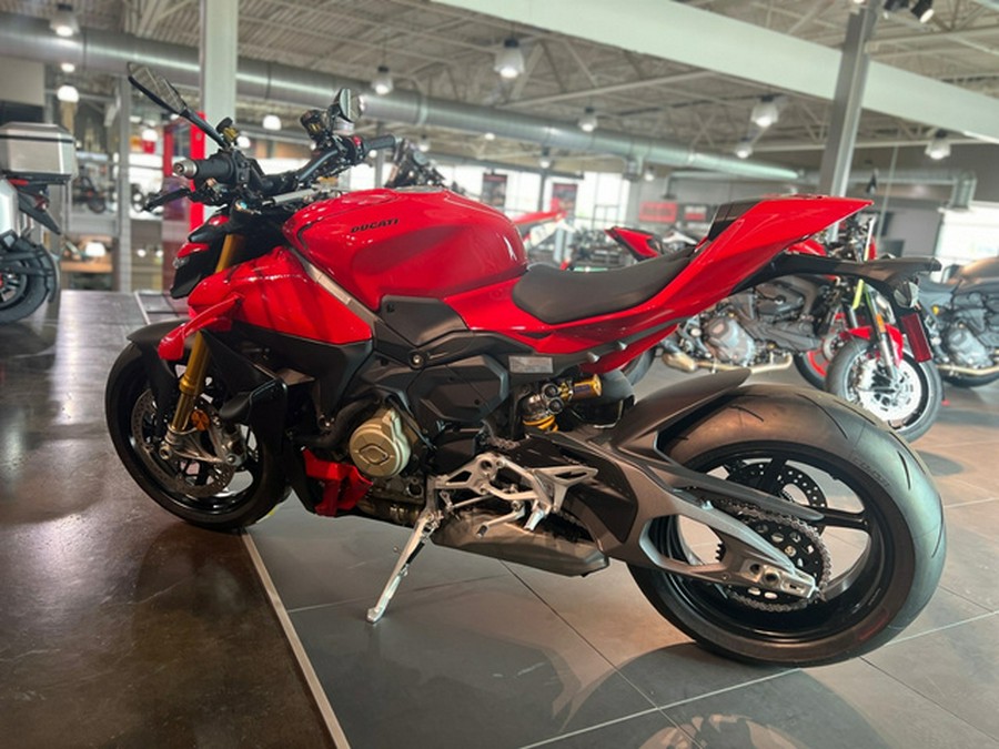2026 Ducati Streetfighter V4 S