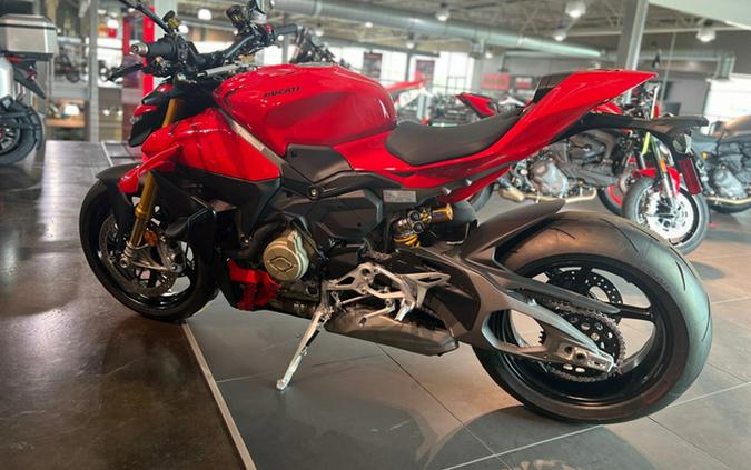 2026 Ducati Streetfighter V4 S