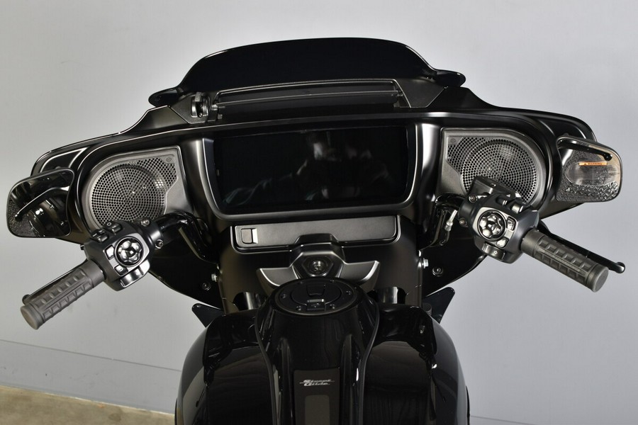 2025 Harley-Davidson Street Glide FLHX