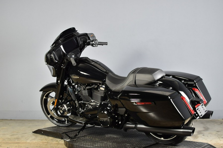2025 Harley-Davidson Street Glide FLHX