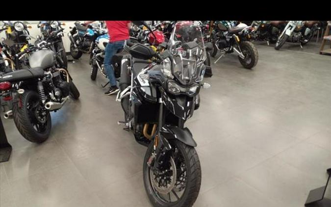 2022 Triumph Tiger 900 GT Sapphire Black