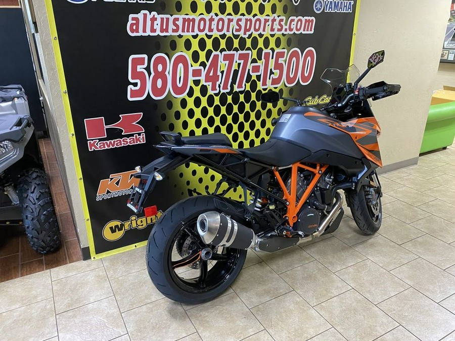 2024 KTM 1290 Super Duke GT