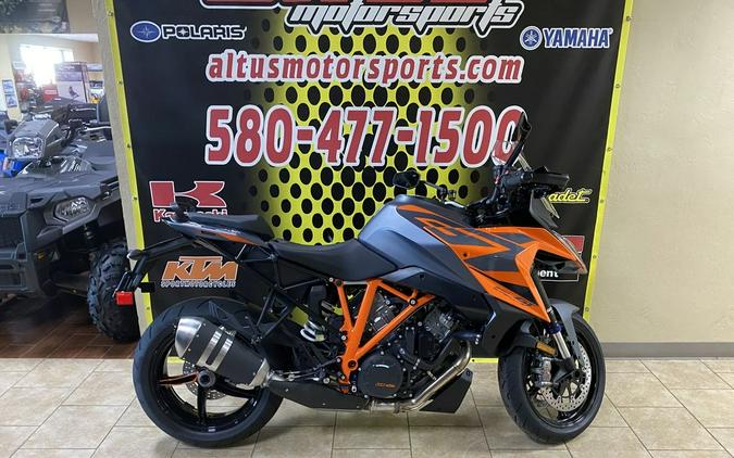 2024 KTM 1290 Super Duke GT