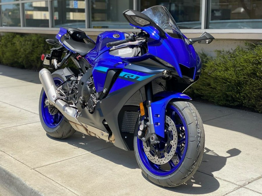 2024 Yamaha YZF-R1