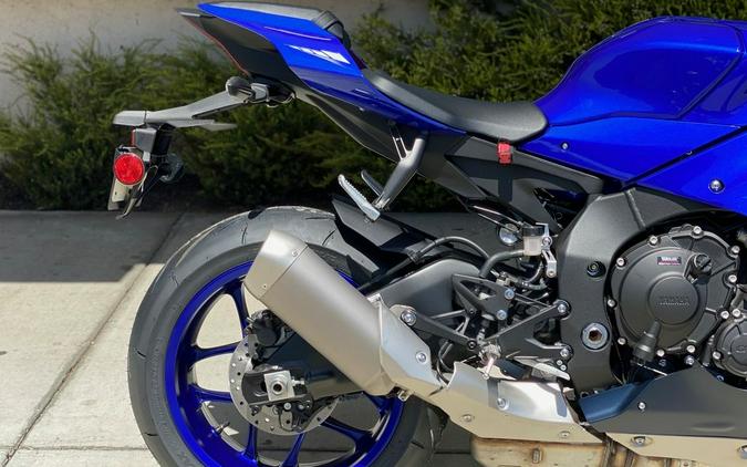 2024 Yamaha YZF-R1