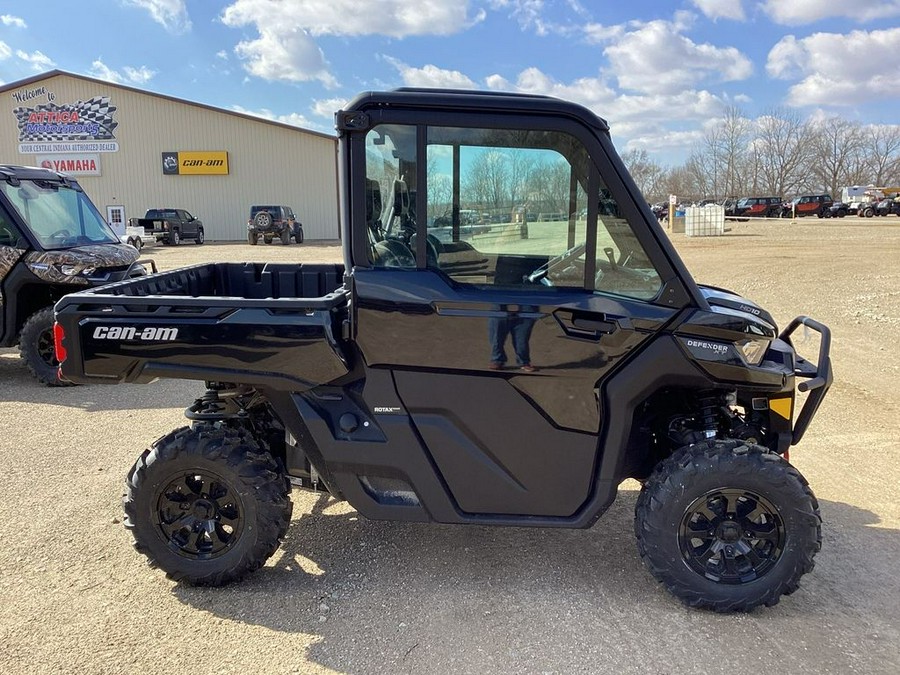 2024 Can-Am™ Defender XT HD10