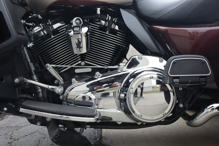 2018 Harley-Davidson Tri Glide Ultra FLHTCUTG