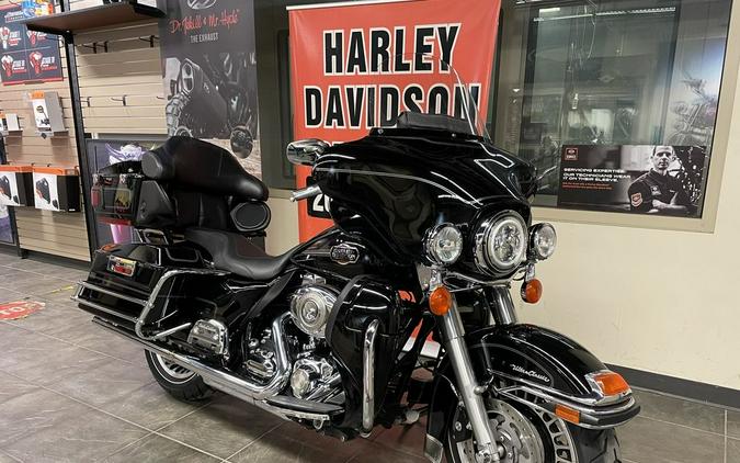 2009 Harley-Davidson® FLHTCU - Ultra Classic® Electra Glide®