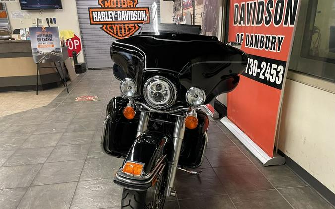 2009 Harley-Davidson® FLHTCU - Ultra Classic® Electra Glide®