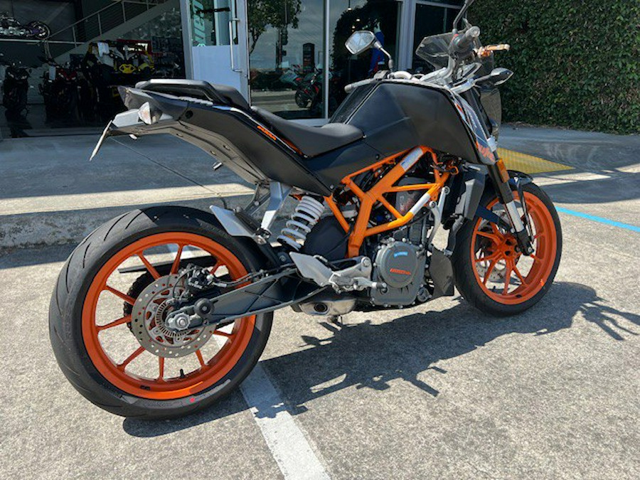 2016 KTM 390 DUKE