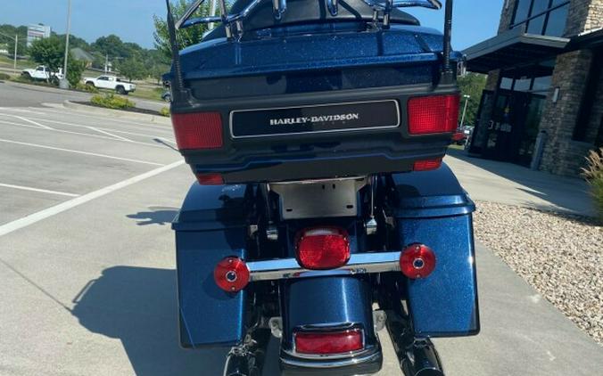 2013 Harley-Davidson Electra Glide® Ultra Limited Big Blue Pearl/Vivid Black