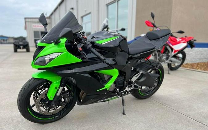 2016 Kawasaki Ninja® ZX™-6R