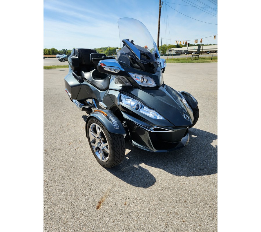 2019 Can-Am SPYDER RT LIMITED SE6