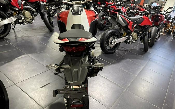 2025 Ducati Multistrada V4 RS
