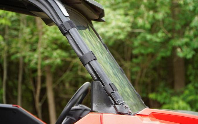 2017 Polaris® GENERAL™ 1000 EPS Indy Red