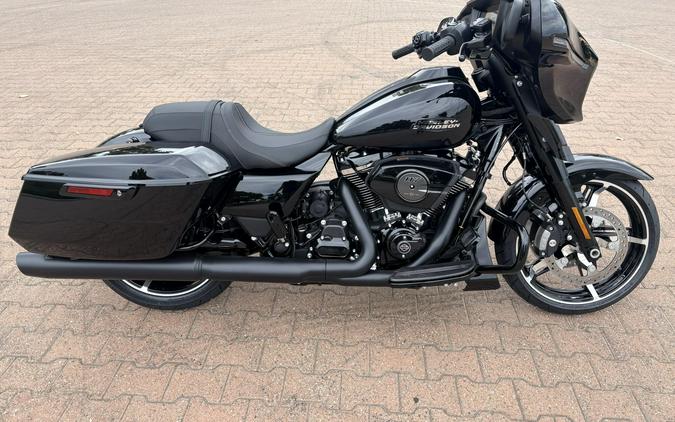 FLHX 2026 Street Glide®