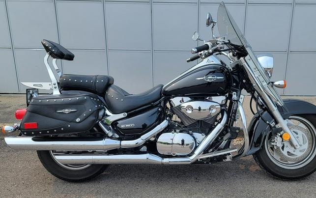 2005 Suzuki BOULEVARD C90T