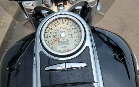 2005 Suzuki BOULEVARD C90T