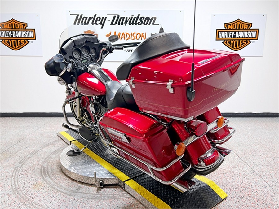 2012 Harley-Davidson Electra Glide Classic FLHTC 14,174 MILES Ember Red Sunglo