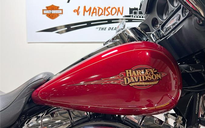 2012 Harley-Davidson Electra Glide Classic FLHTC 14,174 MILES Ember Red Sunglo