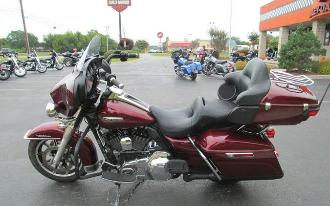 2015 Harley-Davidson® FLHTCUL - Electra Glide® Ultra Classic® Low