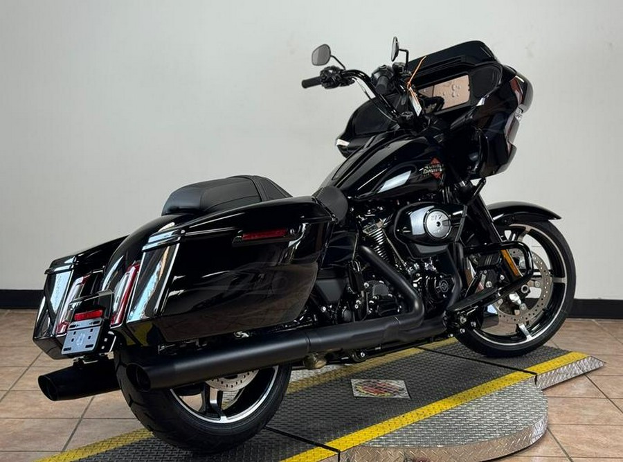 2025 Harley-Davidson® FLTRX - Road Glide®