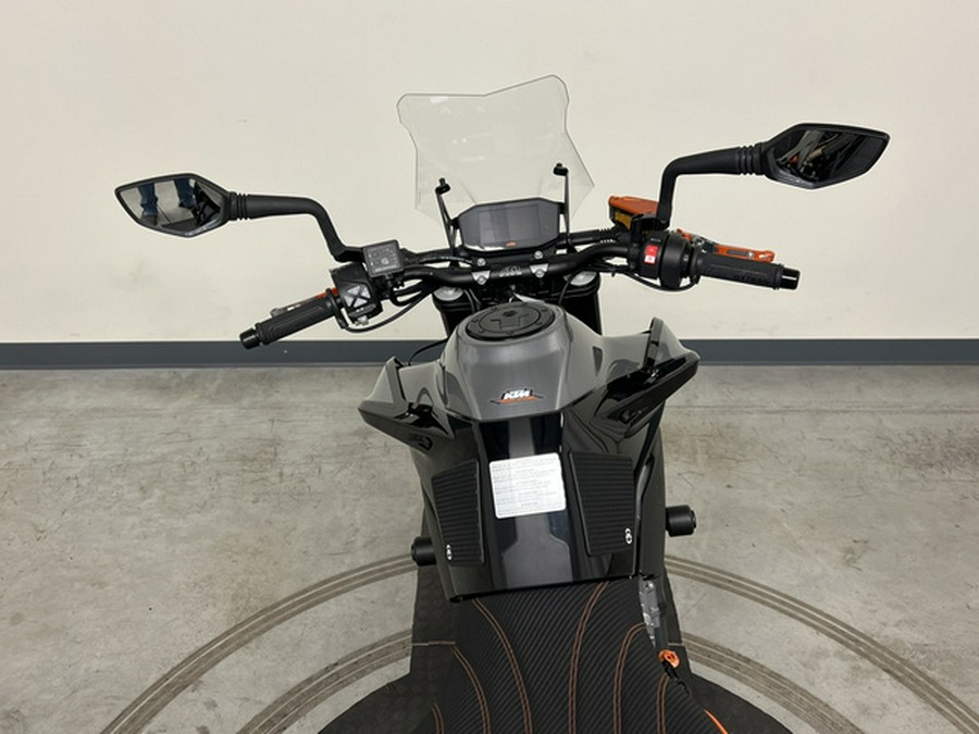 2019 KTM Duke 790