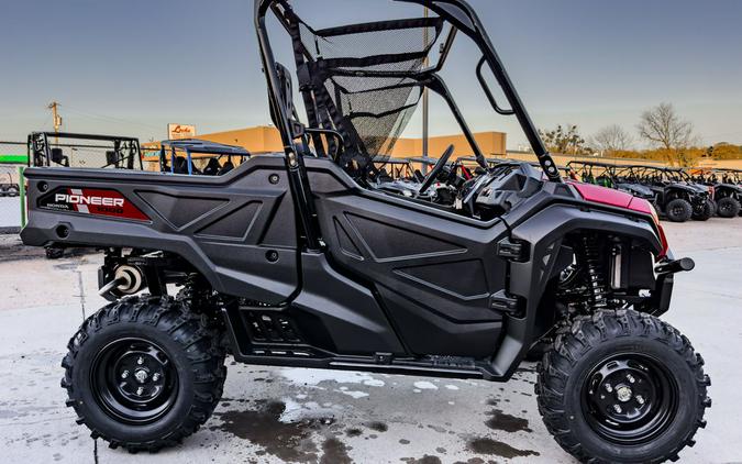2025 Honda® Pioneer 1000