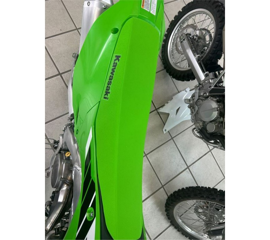 2025 Kawasaki KX 450 LIME