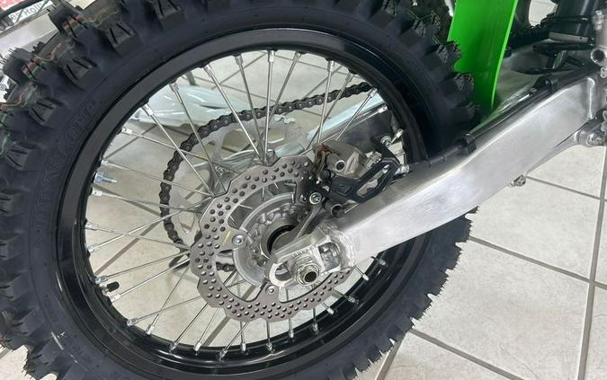 2025 Kawasaki KX 450 LIME