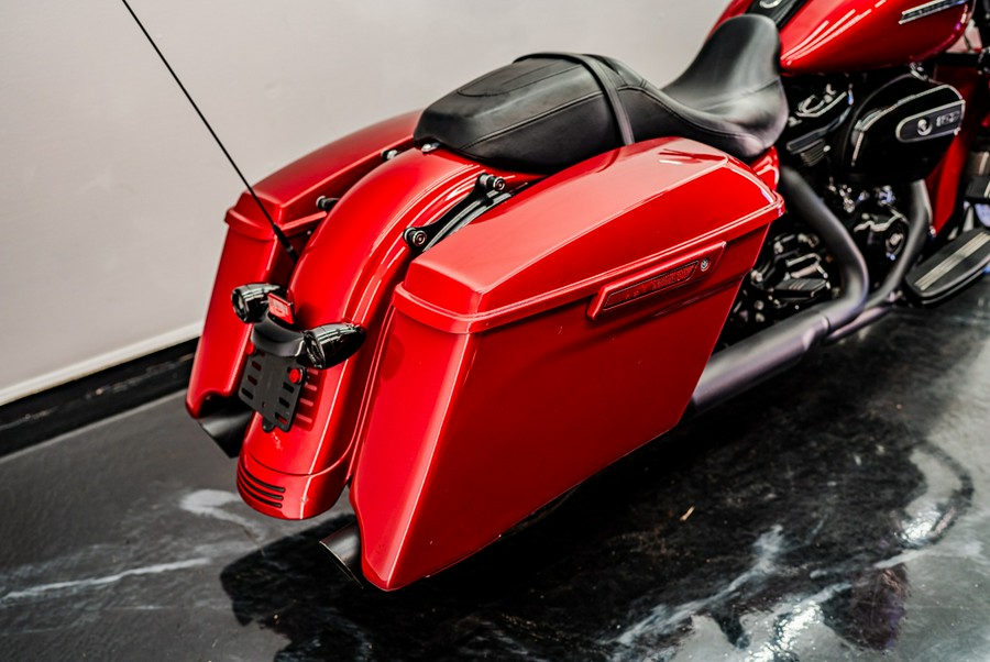 2018 Harley-Davidson Road Glide® Special