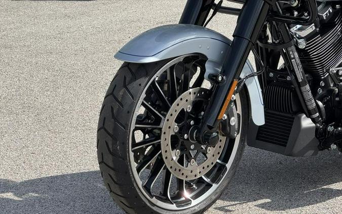 2024 Harley-Davidson® FLTRT - Road Glide® 3