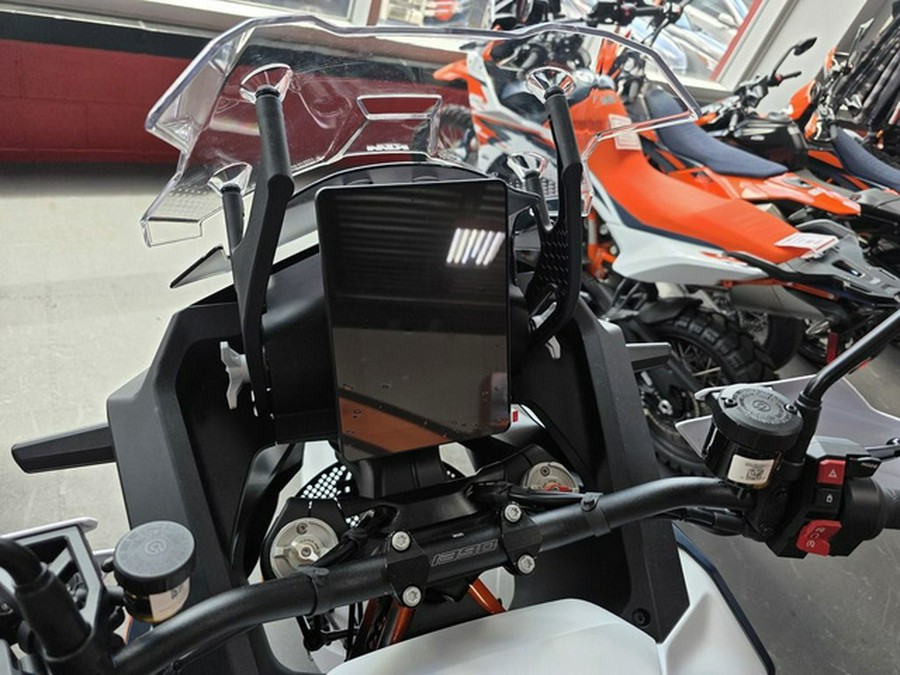 2026 KTM Super Adventure 1390 R