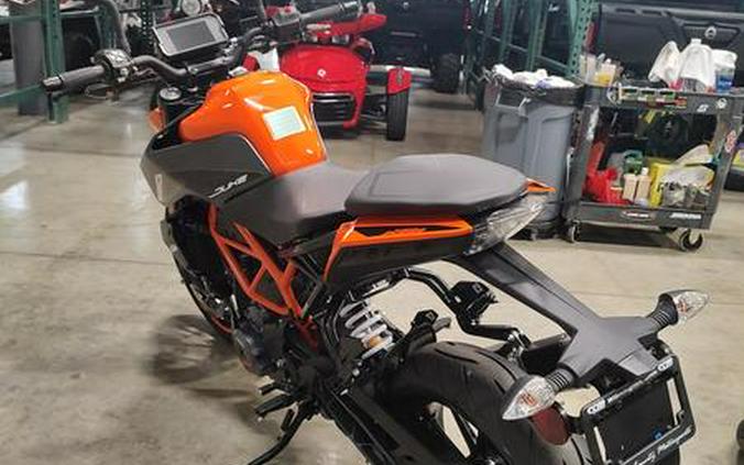 2023 KTM 390 DUKE,BLK