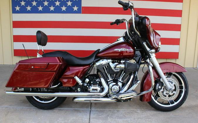 2010 Harley-Davidson® FLHX - Street Glide®