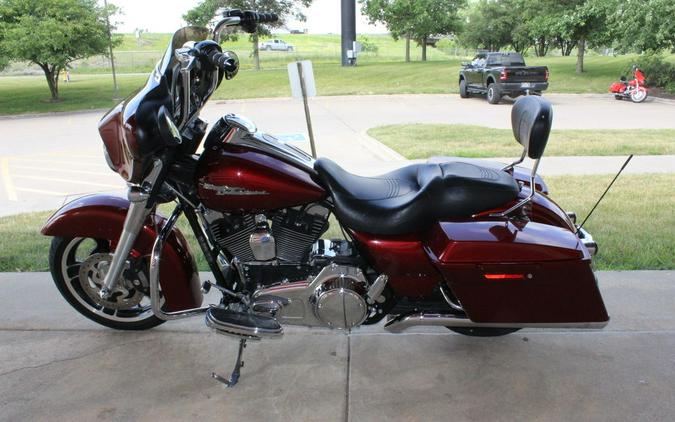 2010 Harley-Davidson® FLHX - Street Glide®